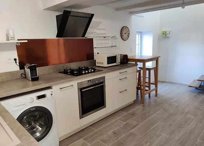 Apartment L'authentic- Petit-dejeuner Inclus - Cosy - Calme *