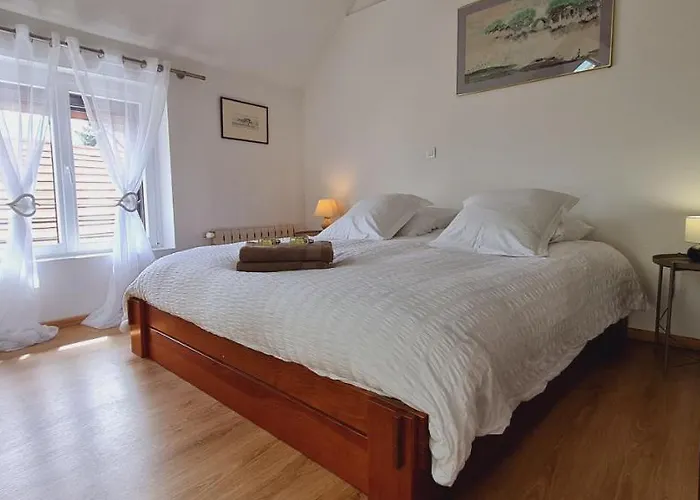 L'authentic- Petit-déjeuner Inclus - Cosy - Calme Appartement *